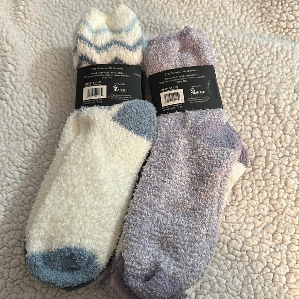 sam & olivia - Cozy Socks (Set of 2 - Each a 3 Pack) - Picture 3 of 3